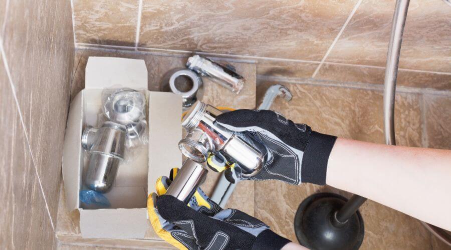 Expert Emergency Roof Repairs services in Leeds, MA
